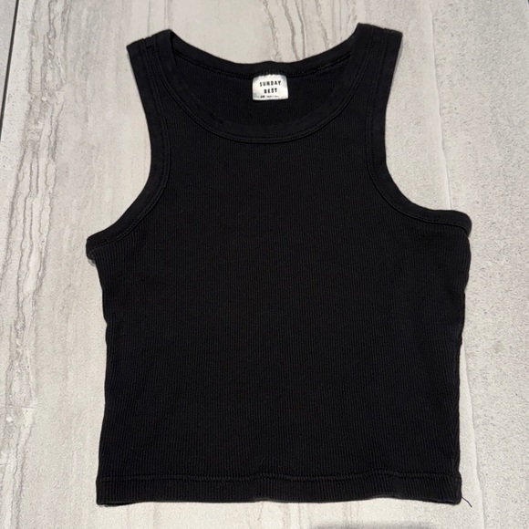 Sunday Best Aritzia Bundle of 2 Cropped Tank Tops - Picture 6 of 8